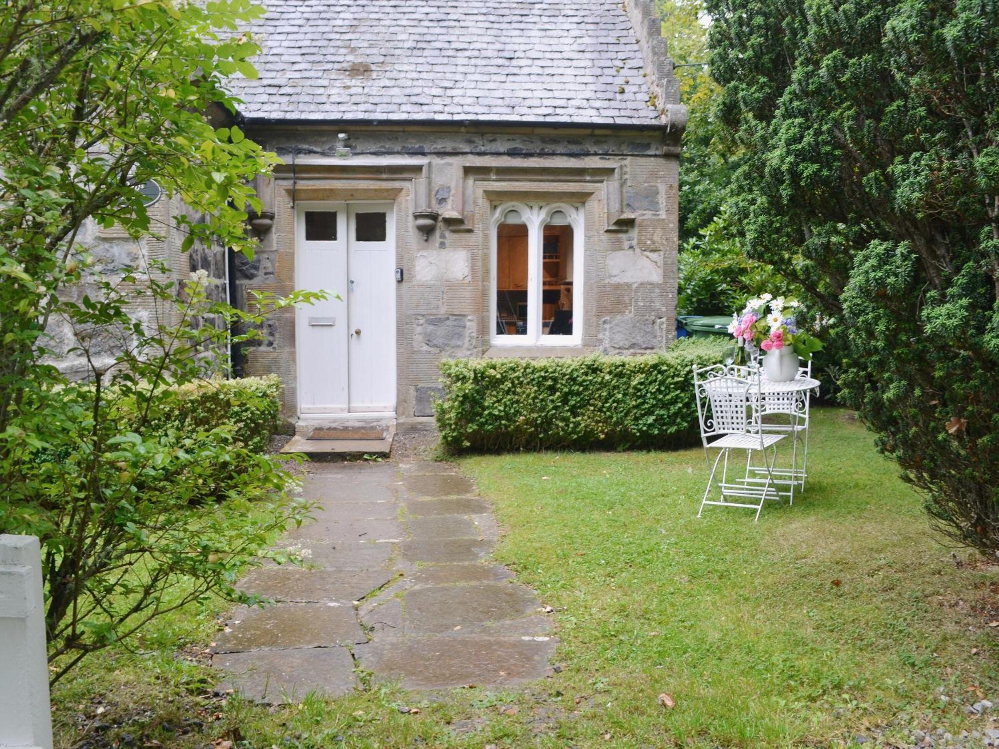 Duffs Lodge - Beaufort Estate Belladrum Exterior photo